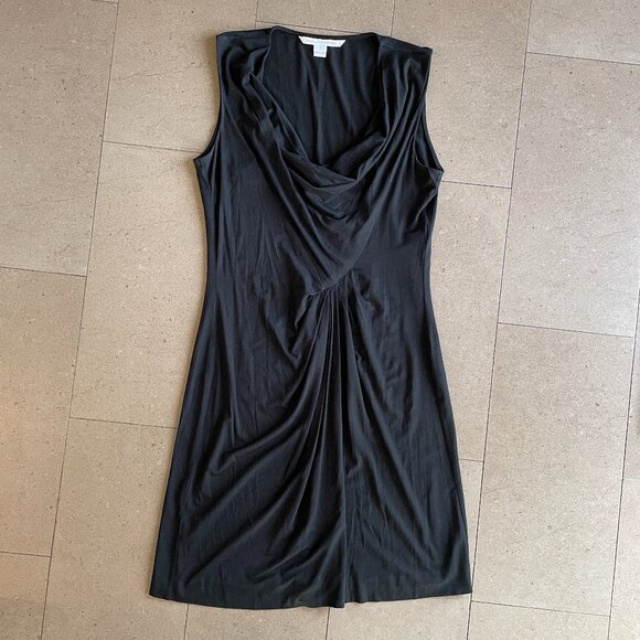 Stunning Diane Von Furstenberg Black Draped jersey Mini Dress-Size 10 - Picture 1 of 10